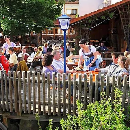 Zum Baeckerwirt Hotel
