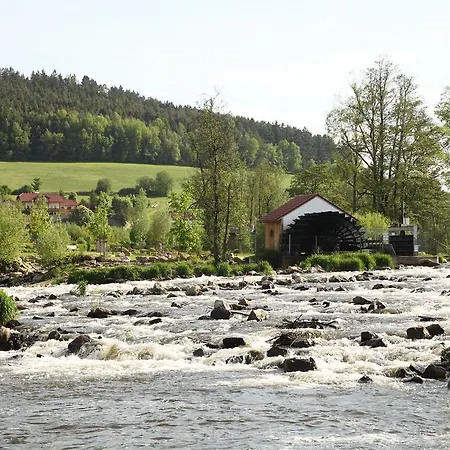 فندق Zum Baeckerwirt Chamerau